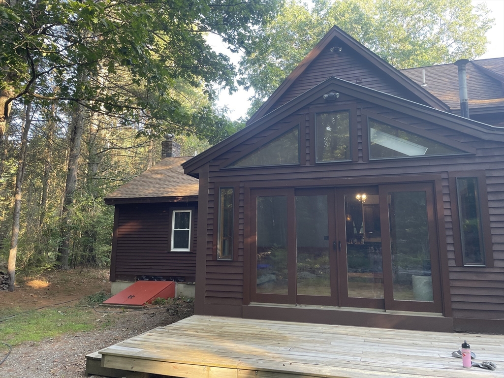 37 Grimes Rd