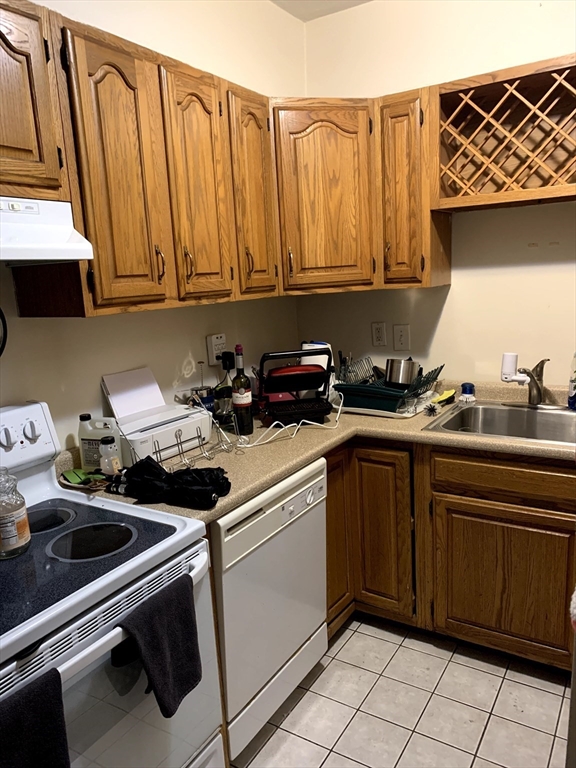 65 Hemenway Street 1