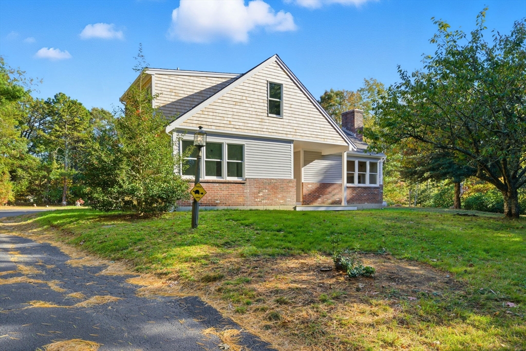 273 Sandwich Rd