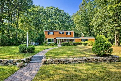 Photo of 17 Brentwood Rd, Sudbury, MA 01776 (MLS # 73501606)