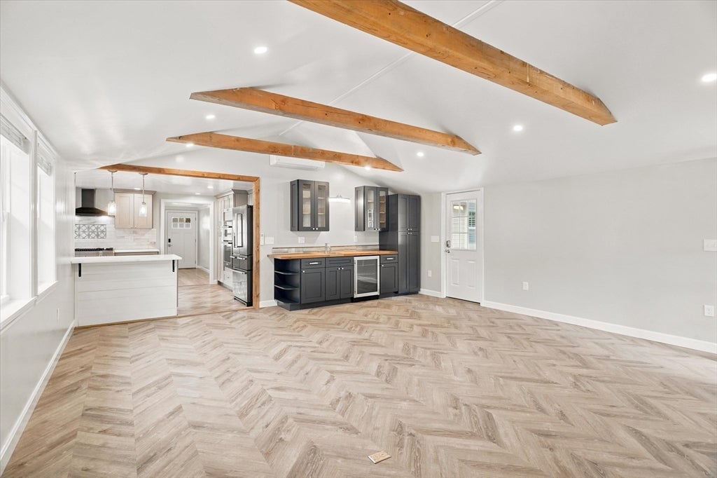 10 Hunter Dr, Newburyport, MA, 10 Hunter Dr, Newburyport, MA Photo #4