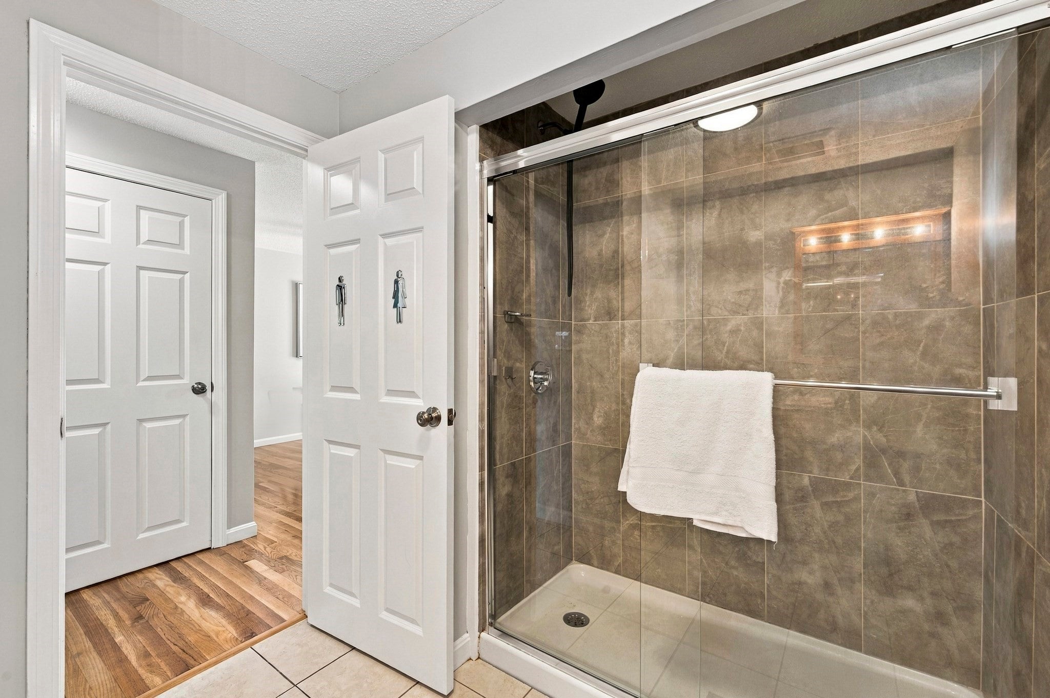 123 Merrimack Meadows Lane #123, Tewksbury, MA, 123 Merrimack Meadows Lane #123, Tewksbury, MA Photo #9