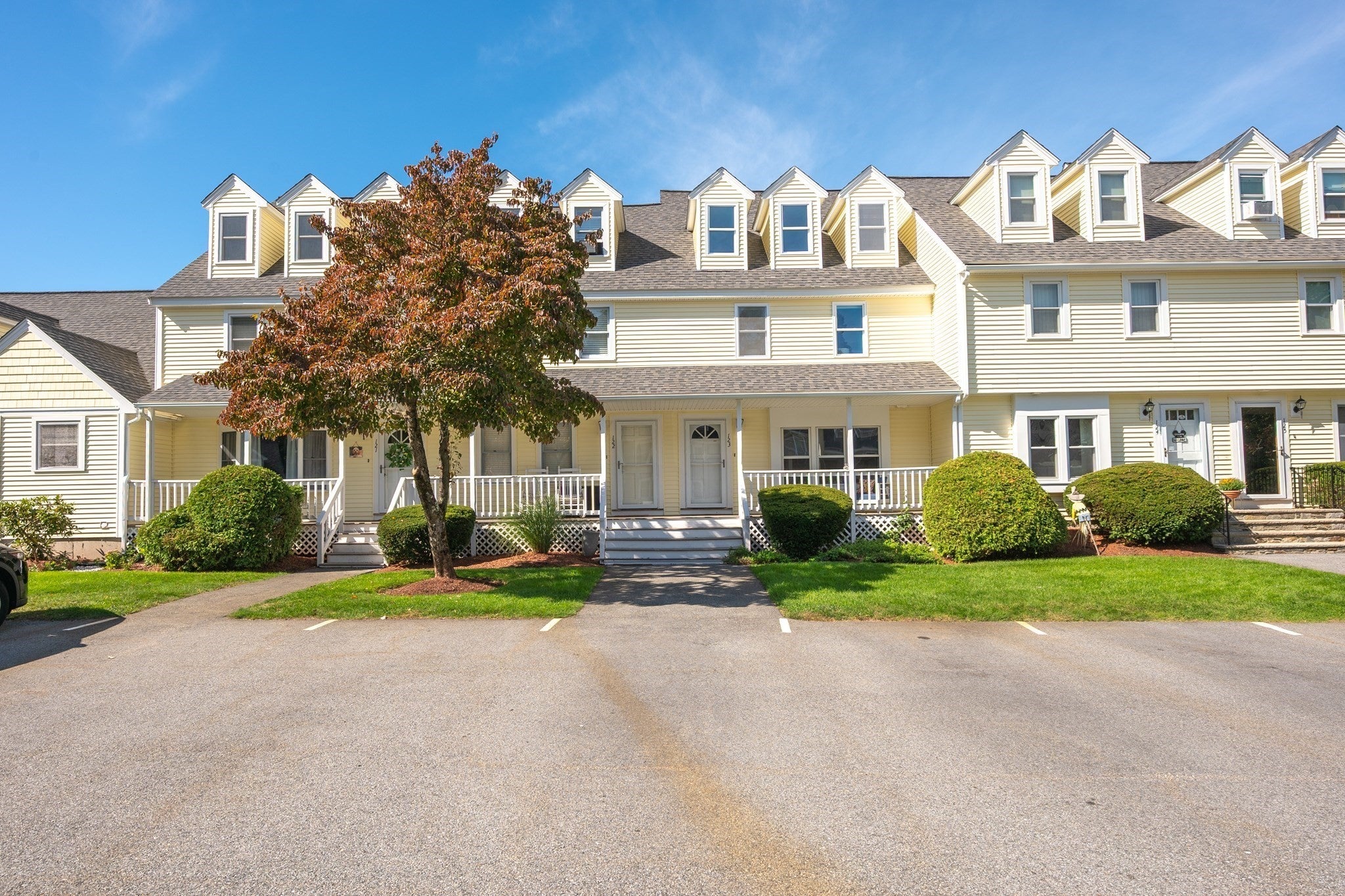 123 Merrimack Meadows Lane #123, Tewksbury, MA, 123 Merrimack Meadows Lane #123, Tewksbury, MA Photo #2