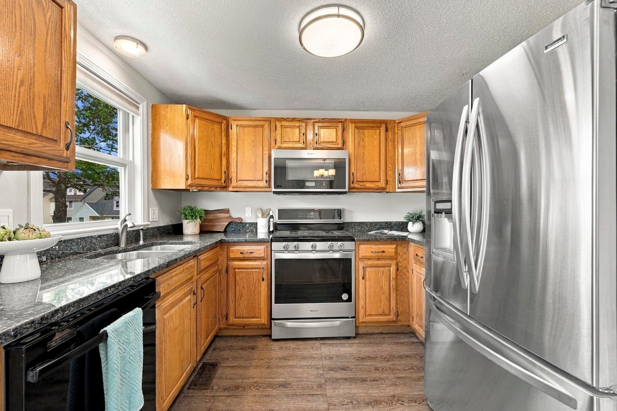 123 Merrimack Meadows Lane #123, Tewksbury, MA, 123 Merrimack Meadows Lane #123, Tewksbury, MA Photo #14