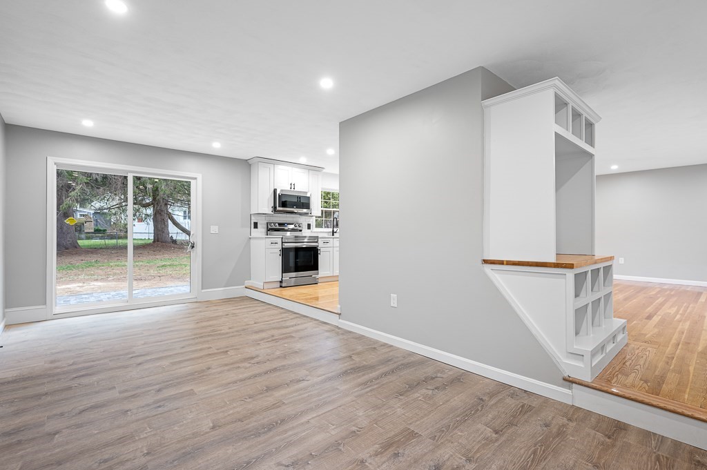 929 Wachusett St