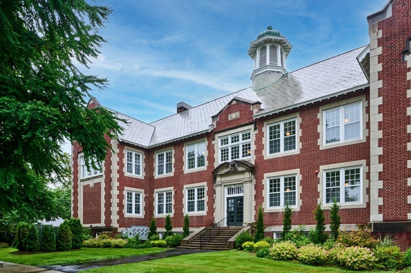 58 MAIN ST STE 4, HATFIELD, MA 01038 - Image cbda89e2084d8d33f6b44b72e92eaa21/1998461540