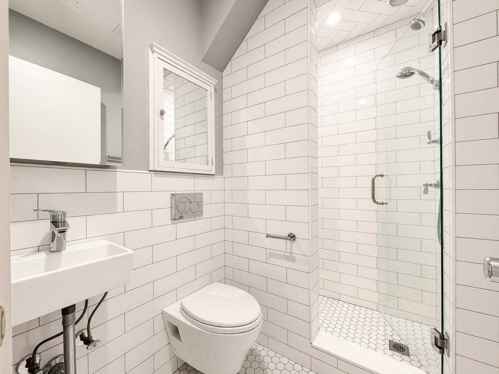 819 East Second St #1, Boston, MA Photo #6