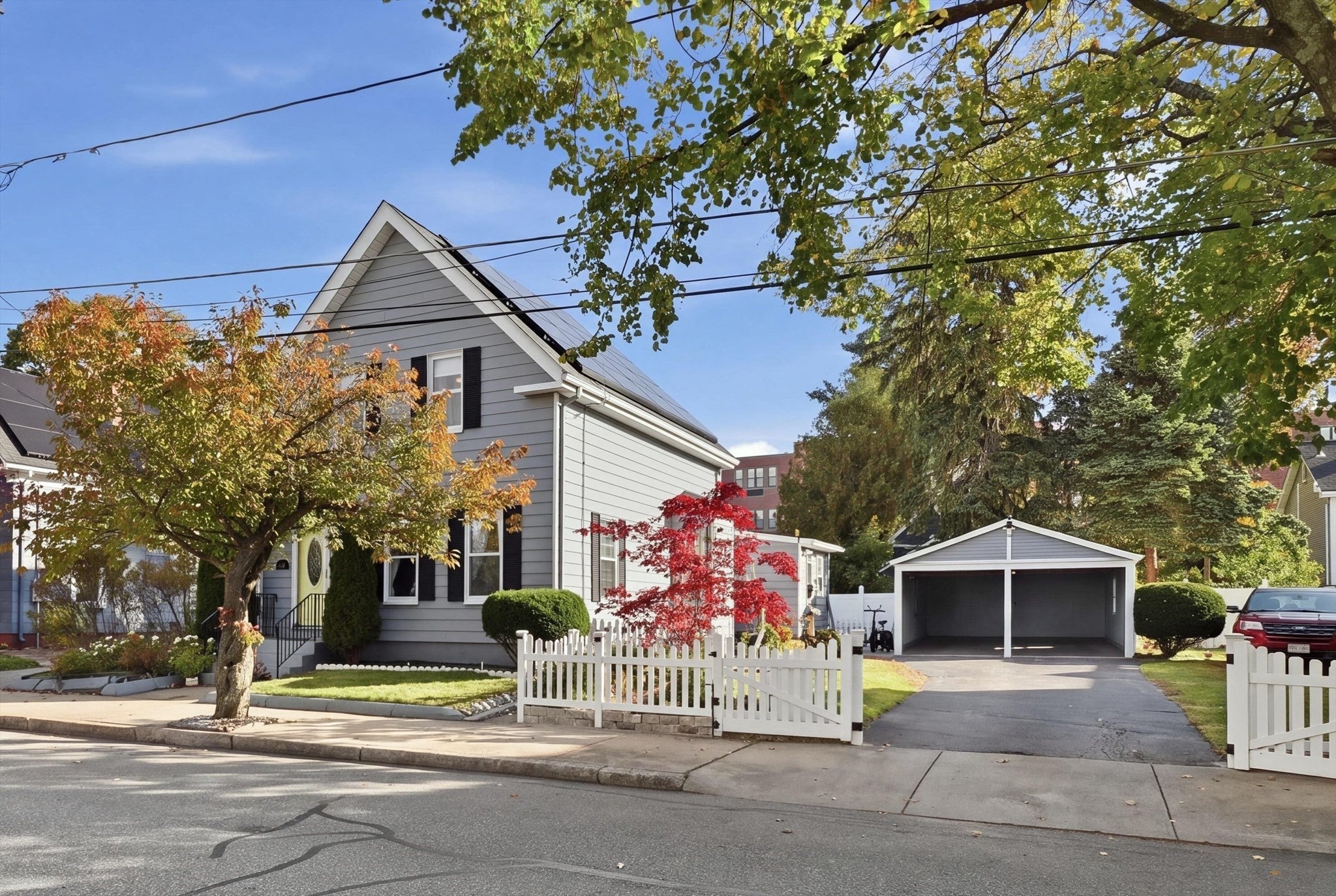 35 Everett St