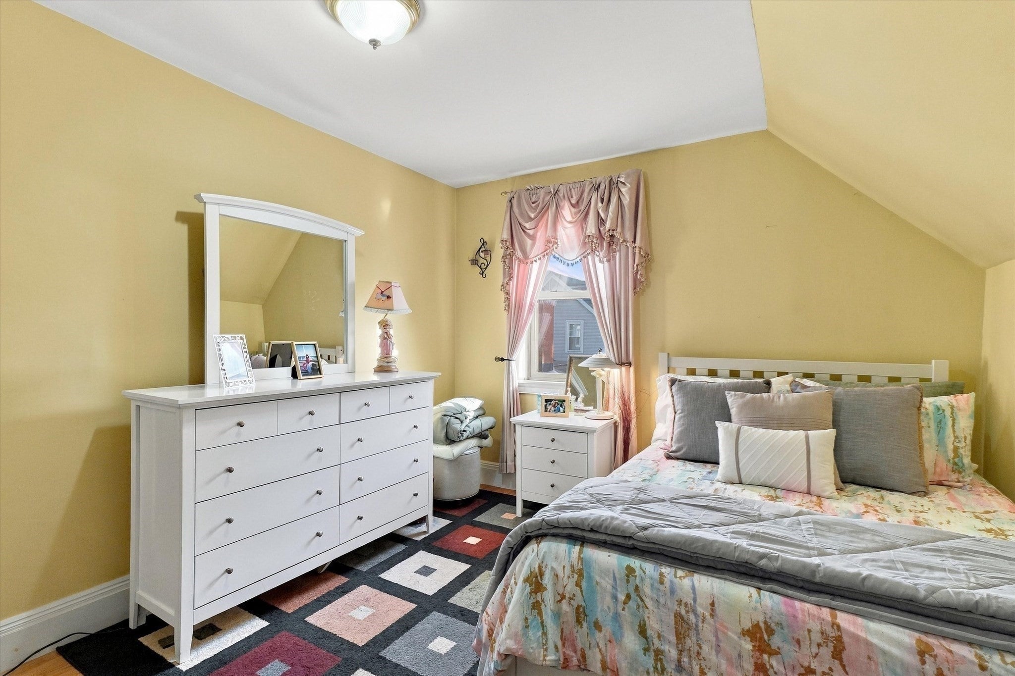 35 Everett St, Medford, MA Photo #26