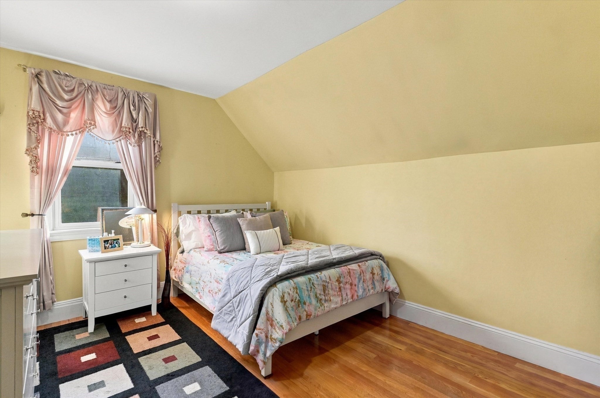 35 Everett St, Medford, MA Photo #27