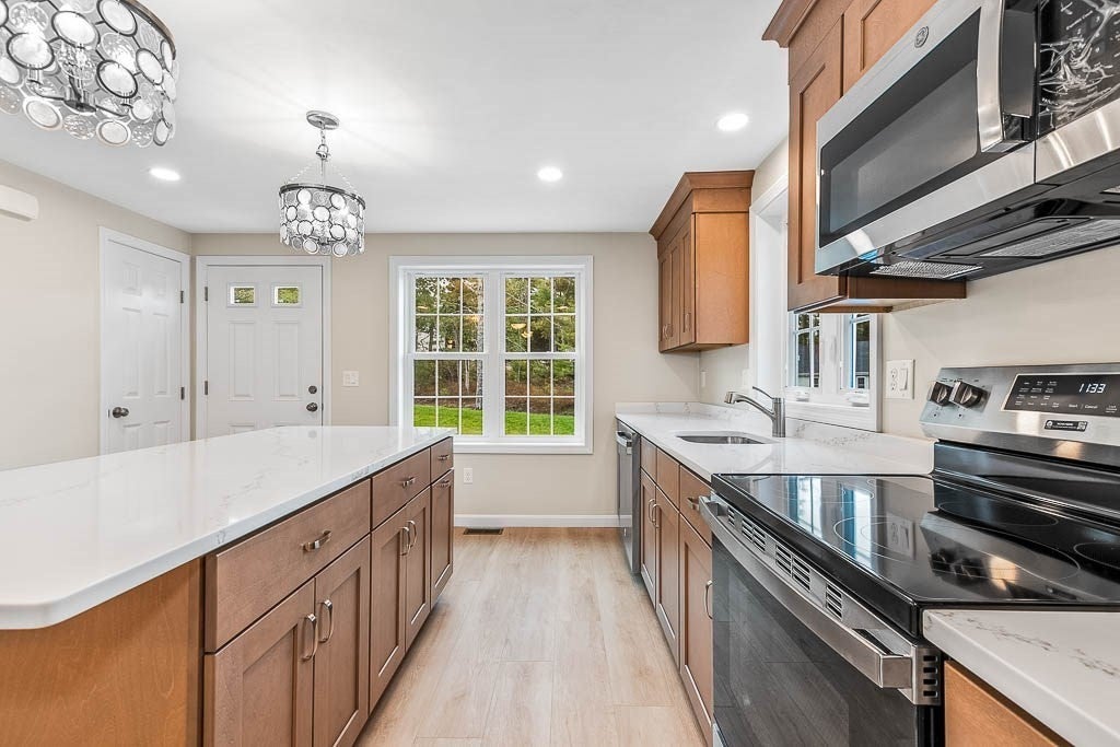 23 Bumblebee Dr, Plymouth, MA, 23 Bumblebee Dr, Plymouth, MA Photo #7