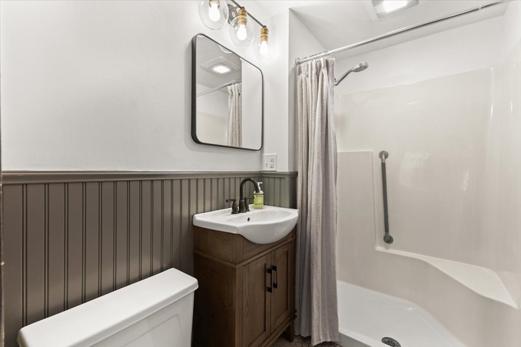 32 Bernice Ave, Brockton, MA Photo #16