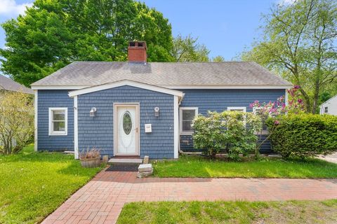 Photo of 313 E Water St, Rockland, MA 02370 (MLS # 73522292)