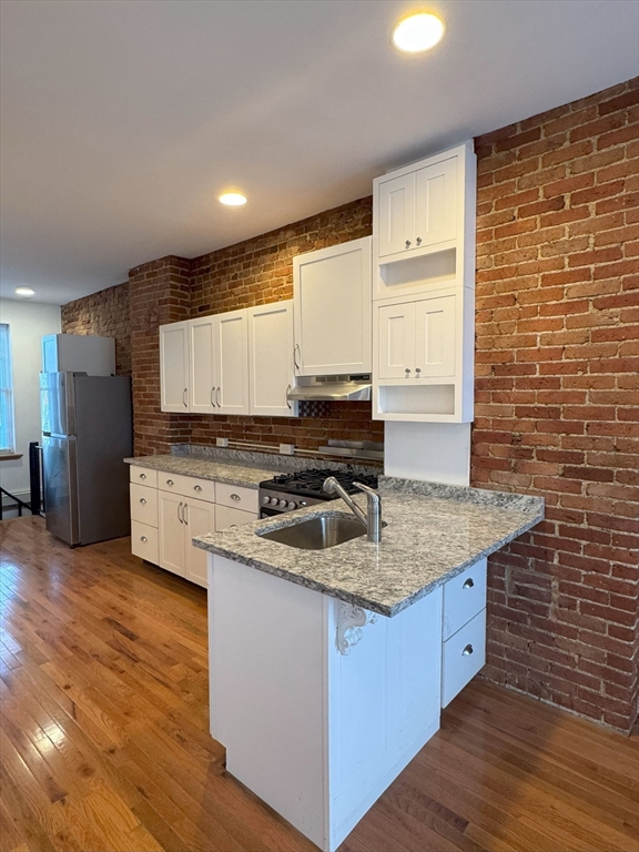 31 Division Street 1