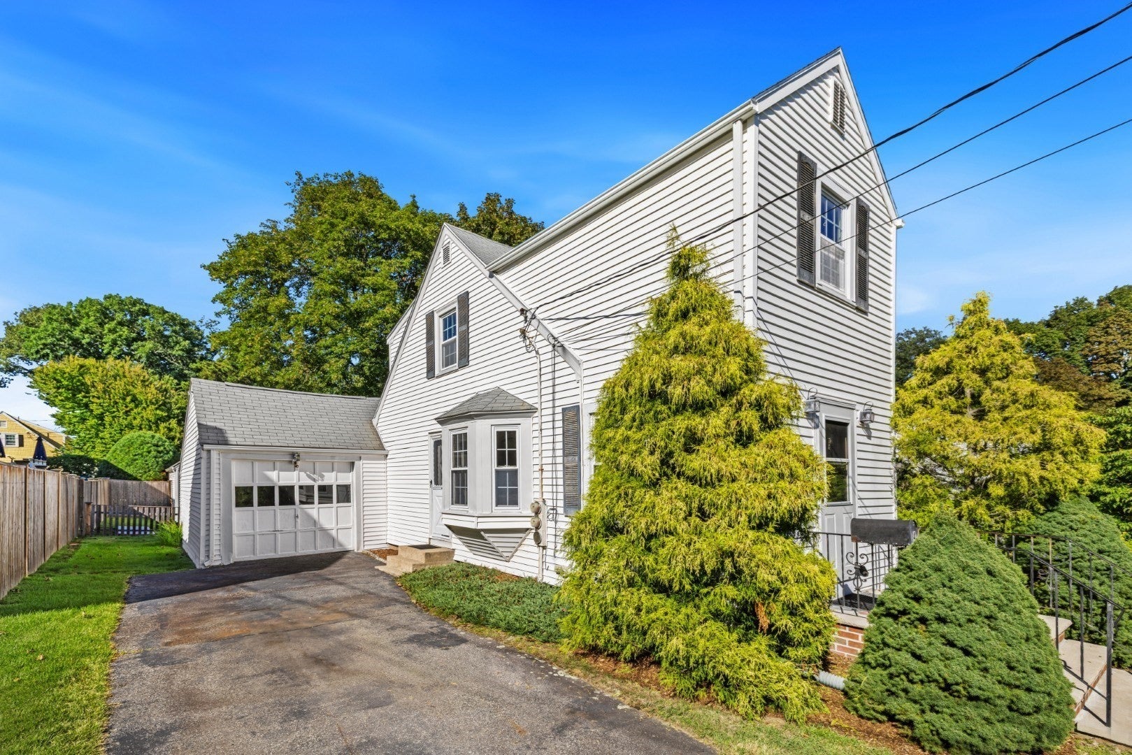 4 Stanton Road, Stoneham, MA, 4 Stanton Road, Stoneham, MA Photo #2