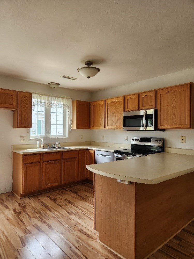 491 Mammoth Rd #9, Londonderry, NH, 491 Mammoth Rd #9, Londonderry, NH Photo #8