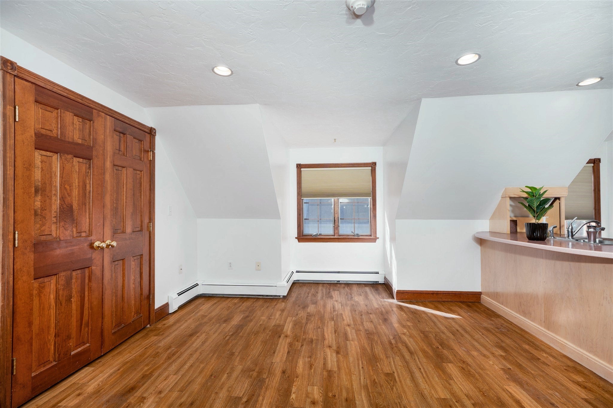 124 Gardiner Road #2, Quincy, MA, 124 Gardiner Road #2, Quincy, MA Photo #2