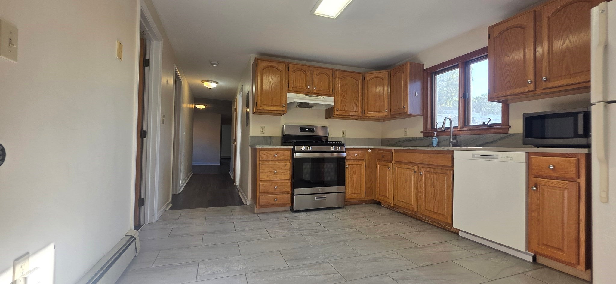 Photo of 21 Mellen St #3, Cambridge, MA
