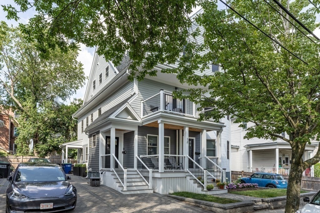 13 Grand View Avenue #2, Somerville, MA Photo #26