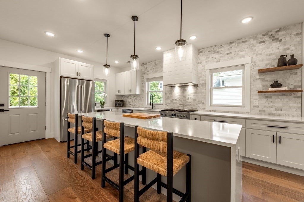 13 Grand View Avenue 2