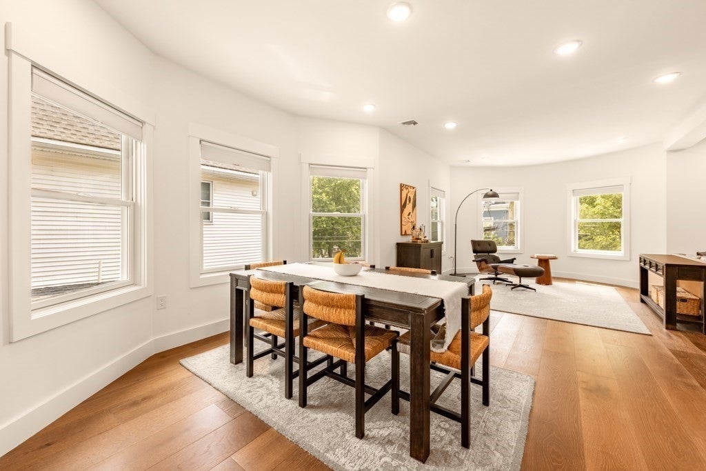 13 Grand View Avenue 2