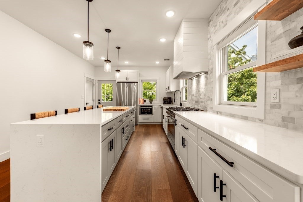 13 Grand View Avenue 2