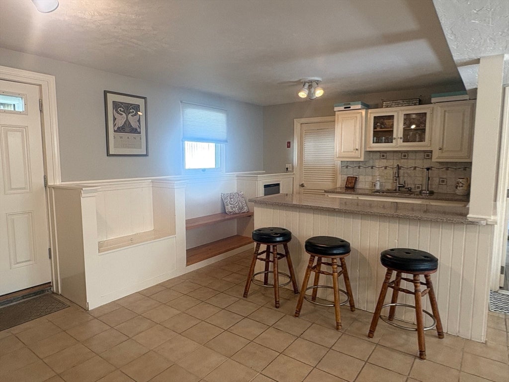 4 Crest Road, Framingham, MA, 4 Crest Road, Framingham, MA Photo #18