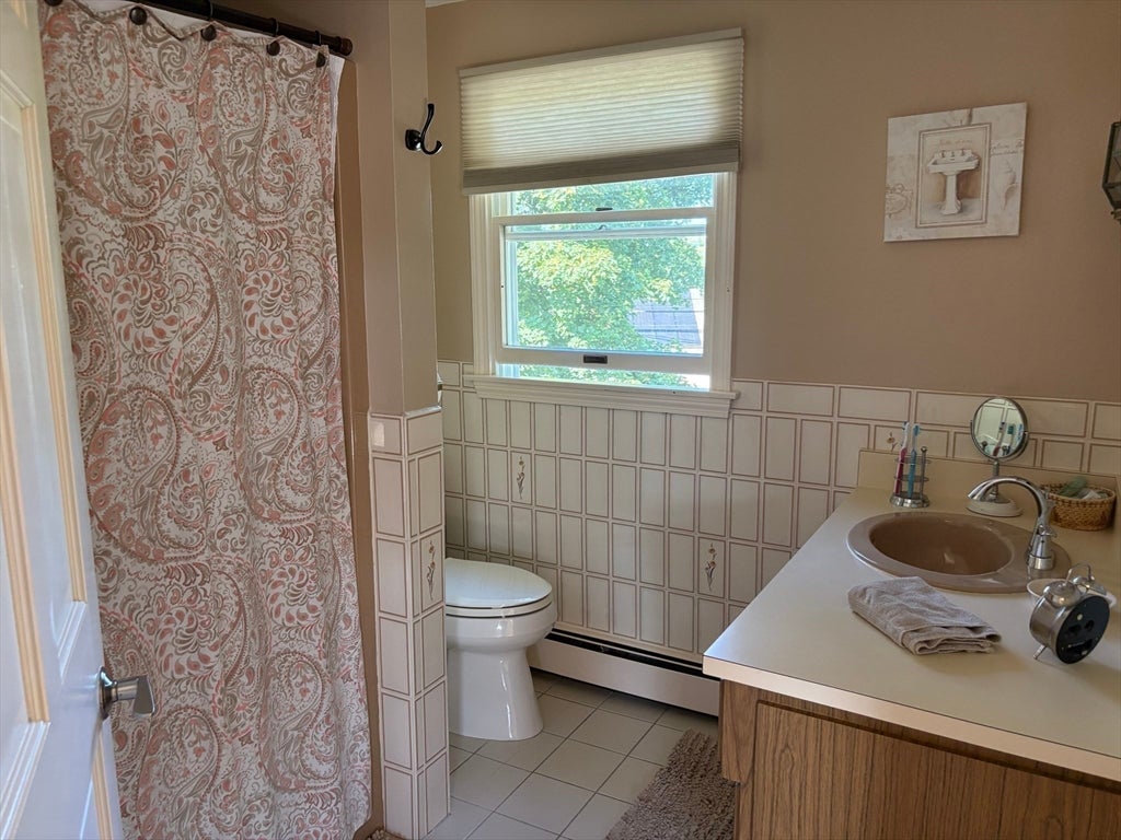 4 Crest Road, Framingham, MA, 4 Crest Road, Framingham, MA Photo #14