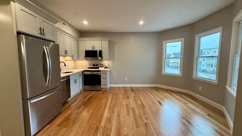 Photo of 663 Columbia Road #B, Boston, MA 02125 (MLS # 73474907)