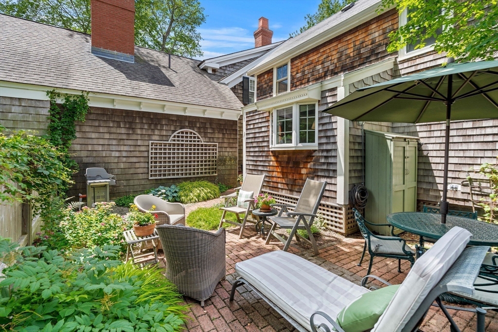 61 Marlboro Street