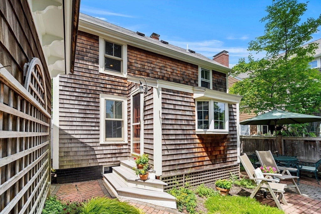 61 Marlboro Street
