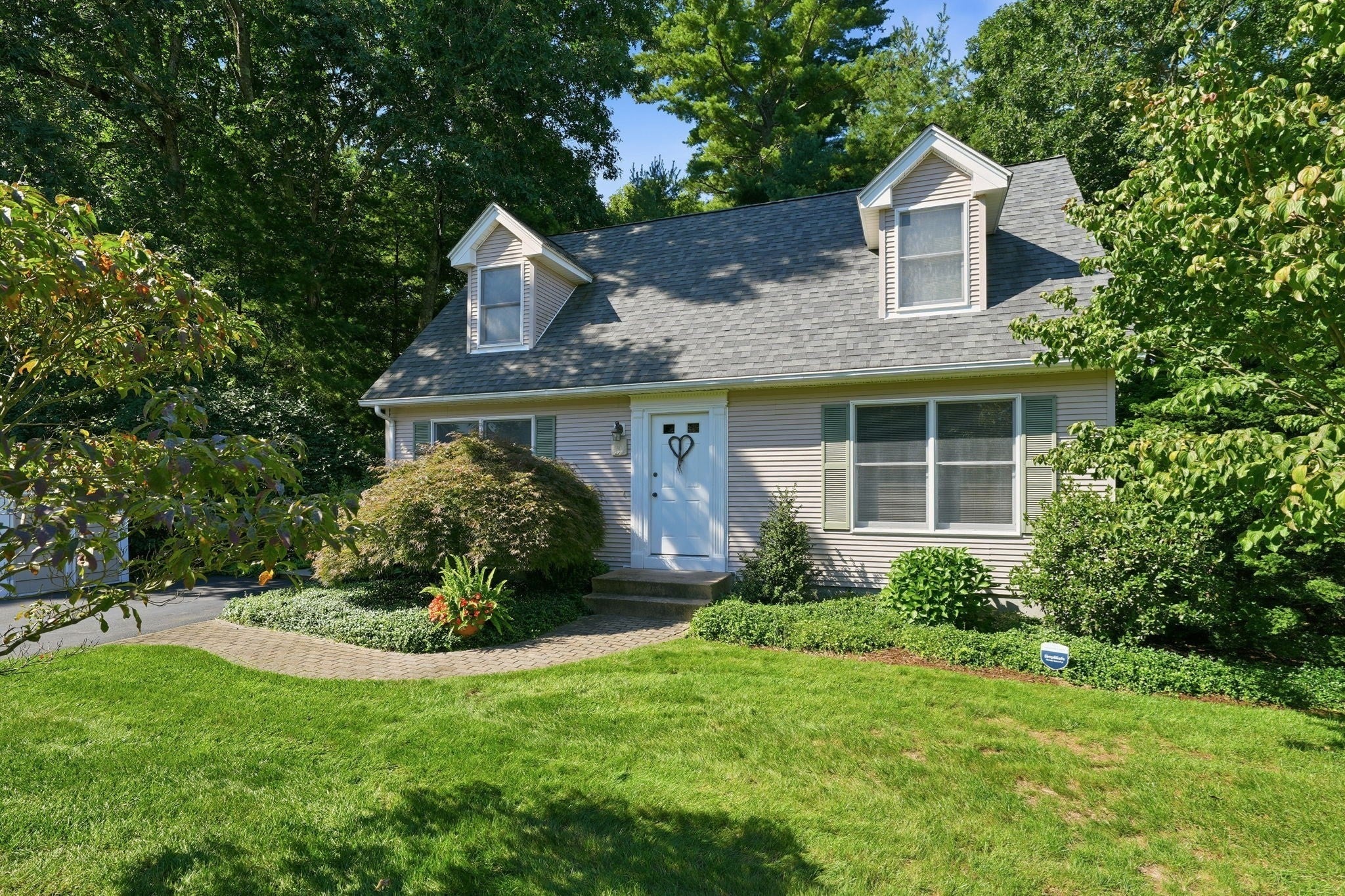 11 Stephanie Cir, Springfield, MA, 11 Stephanie Cir, Springfield, MA Photo #6