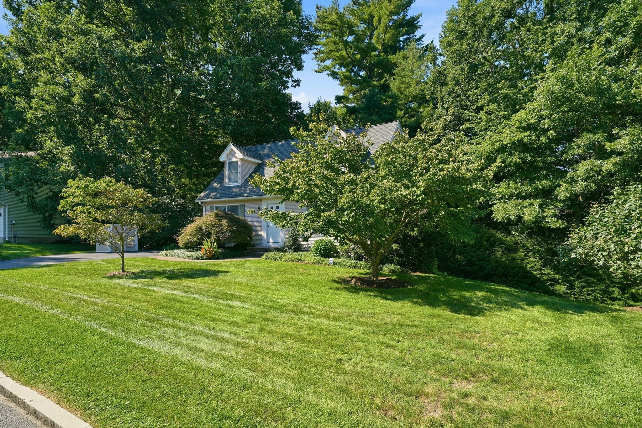 11 Stephanie Cir, Springfield, MA, 11 Stephanie Cir, Springfield, MA Photo #39