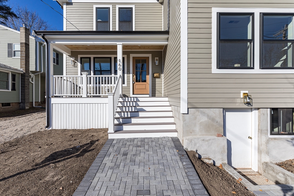 160 Green St