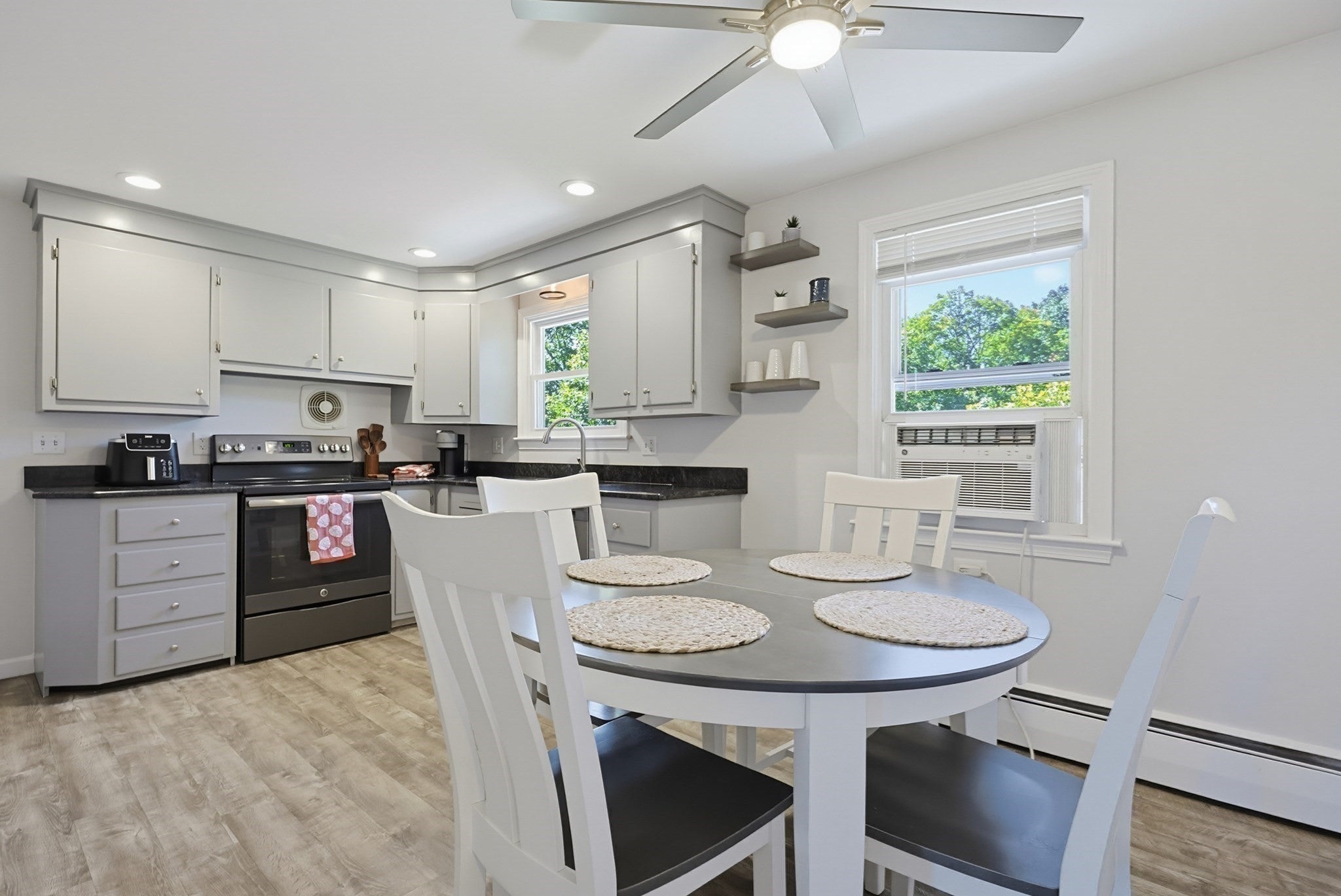 18 Longview St, West Boylston, MA, 18 Longview St, West Boylston, MA Photo #9