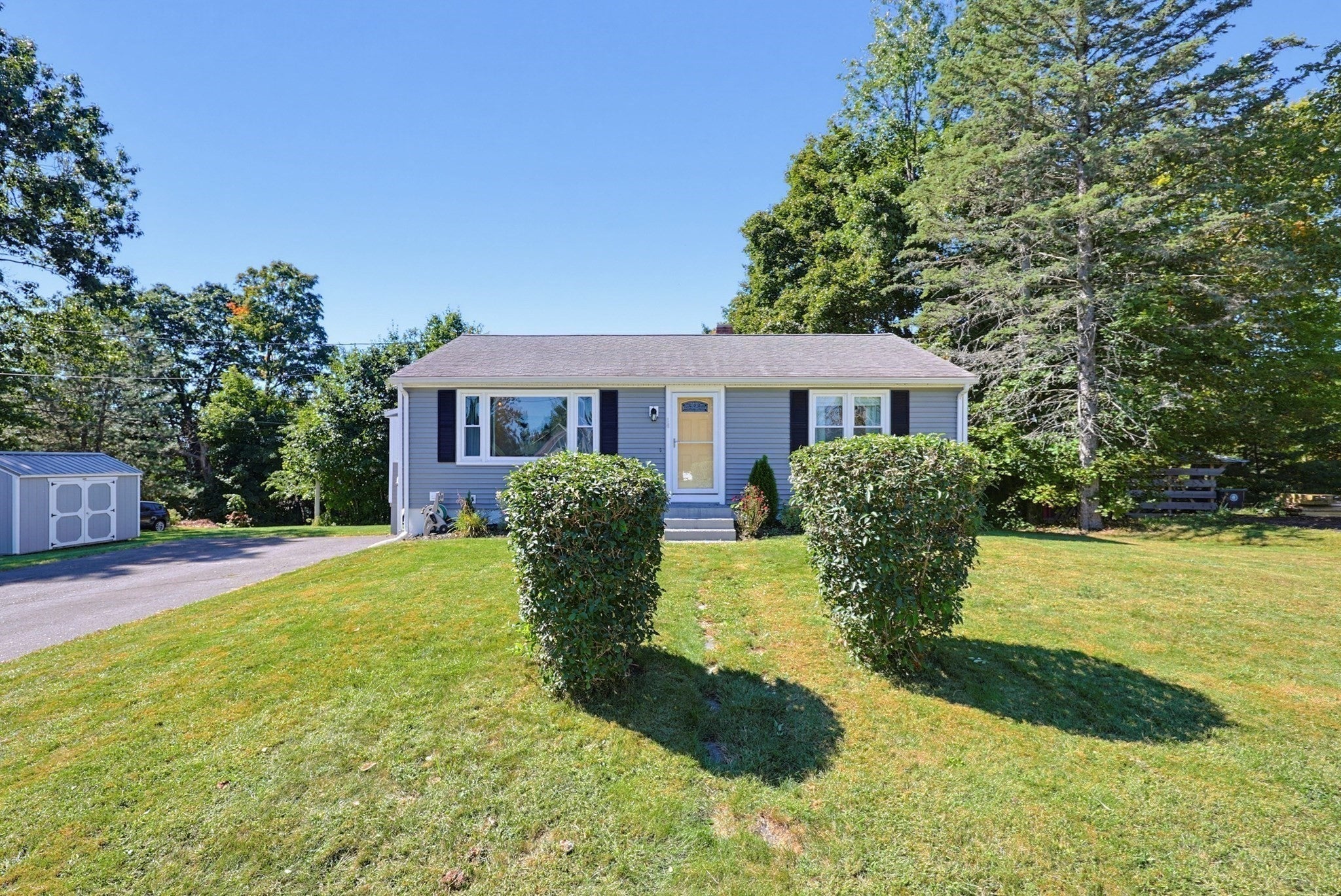 18 Longview St, West Boylston, MA, 18 Longview St, West Boylston, MA Photo #3