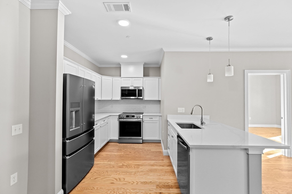 485 Blue Hills Parkway 36