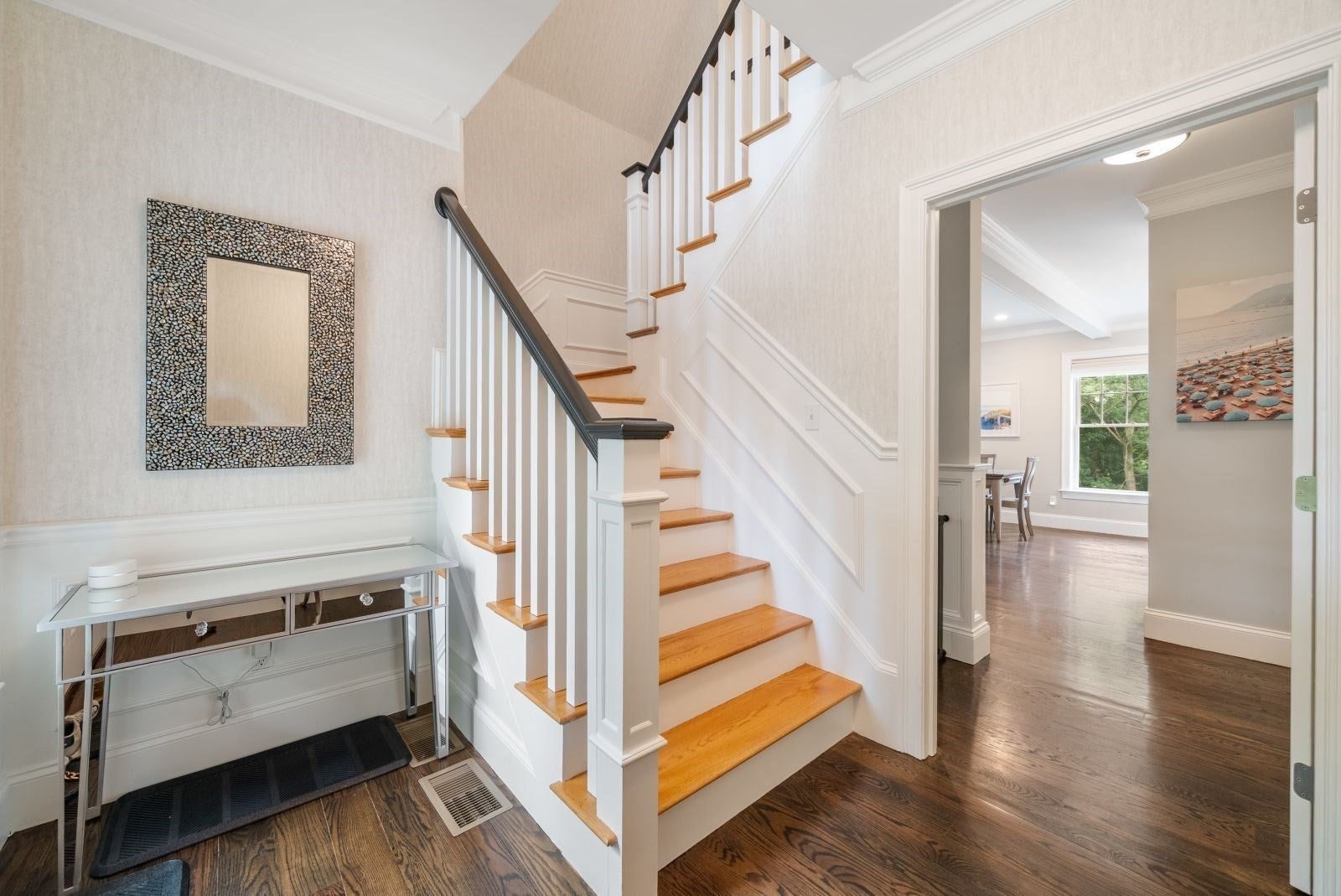 126 Walnut St 126