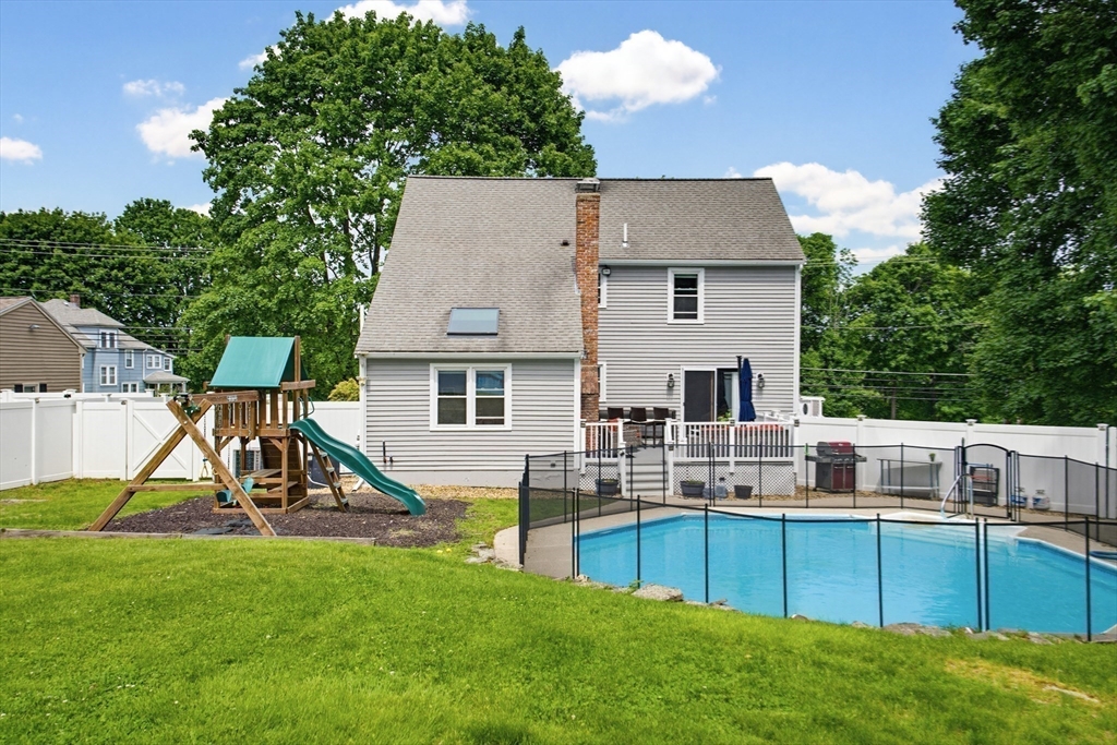 102 Purchase St