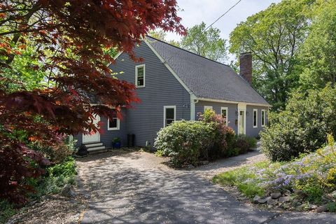 71 Roundtop Rd Marlborough MA 01752