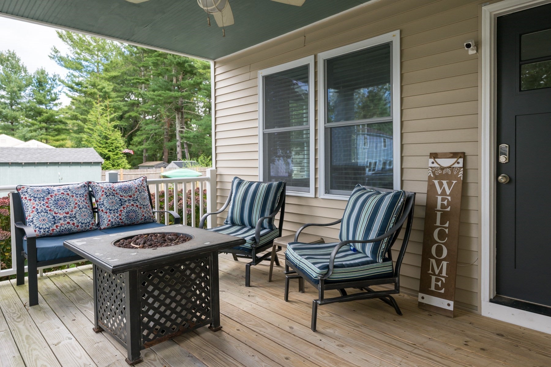 18 Elmwood St, Wareham, MA, 18 Elmwood St, Wareham, MA Photo #4