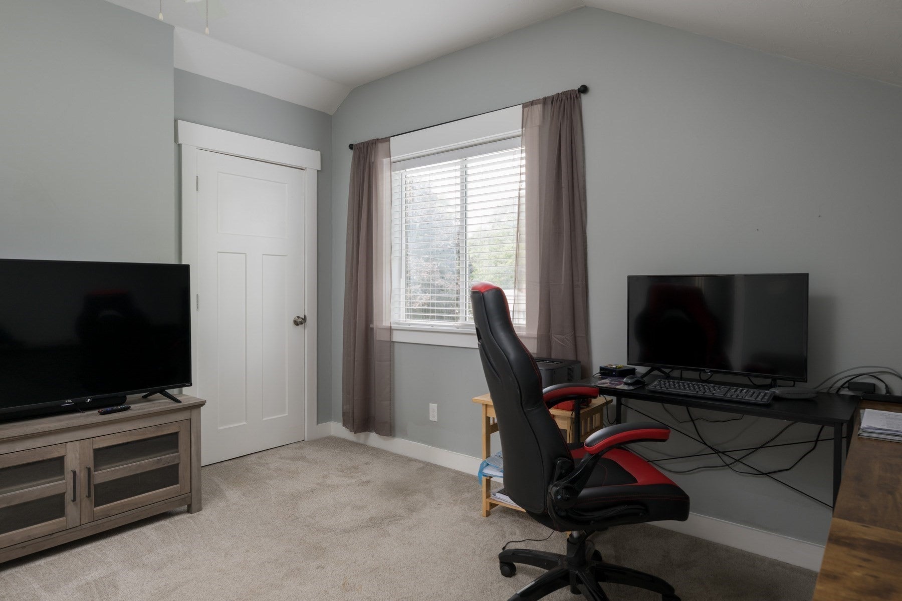 18 Elmwood St, Wareham, MA, 18 Elmwood St, Wareham, MA Photo #19