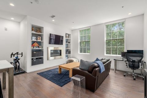 Photo of 618 E Second Street #3, Boston, MA 02127 (MLS # 73538792)