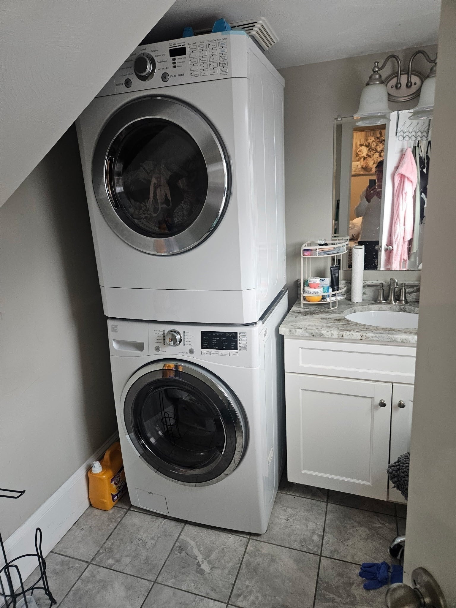 205 Stackpole Street, Lowell, MA Photo #9