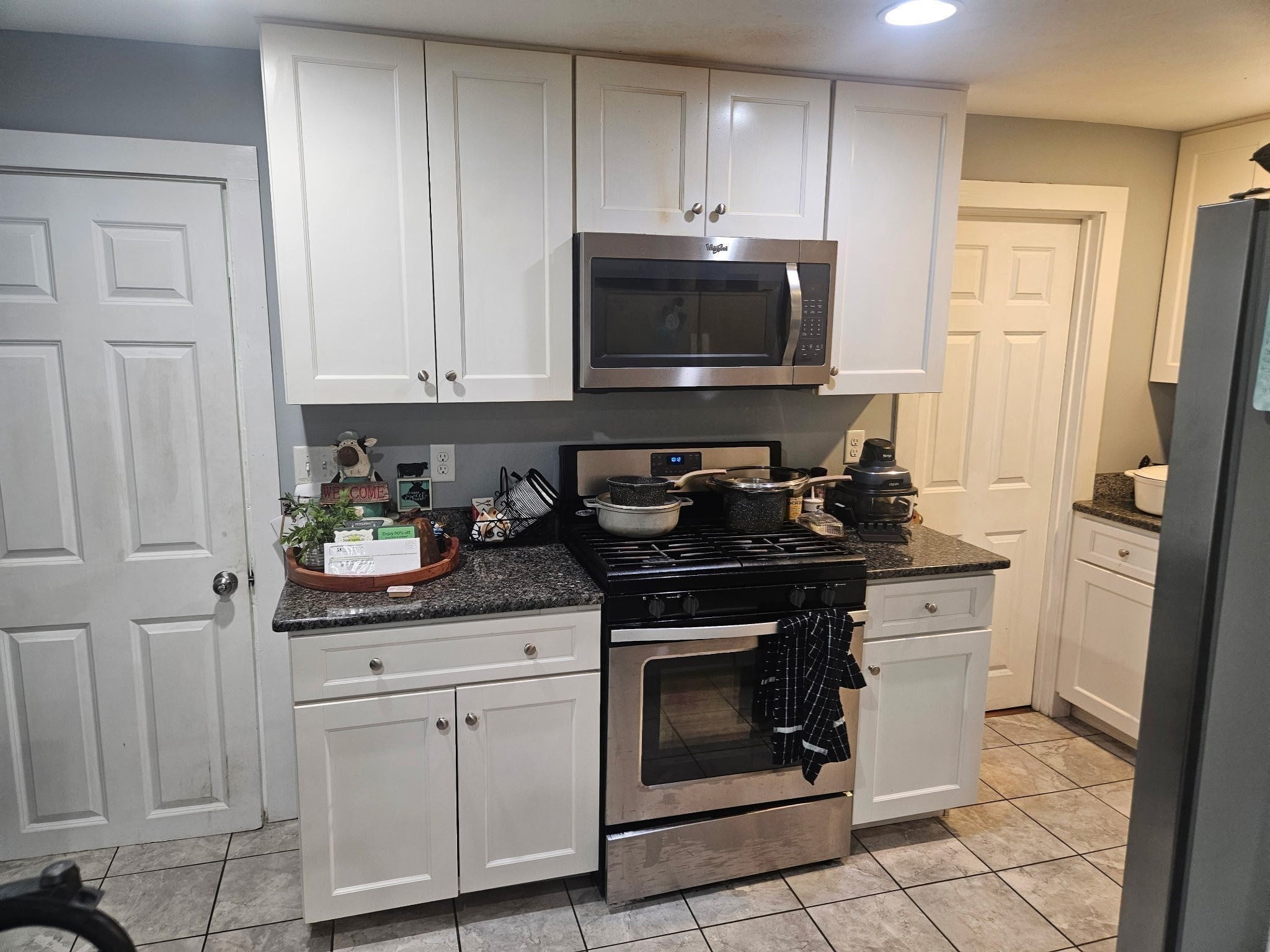 205 Stackpole Street, Lowell, MA Photo #6