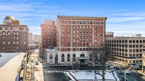 Photo of 140 Chestnut St #619, Springfield, MA 01103 (MLS # 73471446)