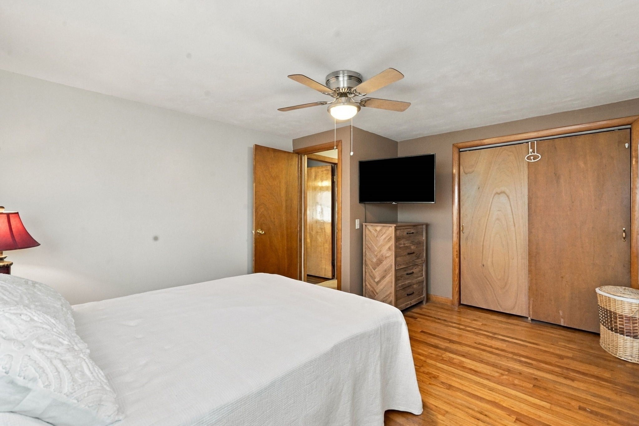 16 Clyde Ave, West Springfield, MA, 16 Clyde Ave, West Springfield, MA Photo #24