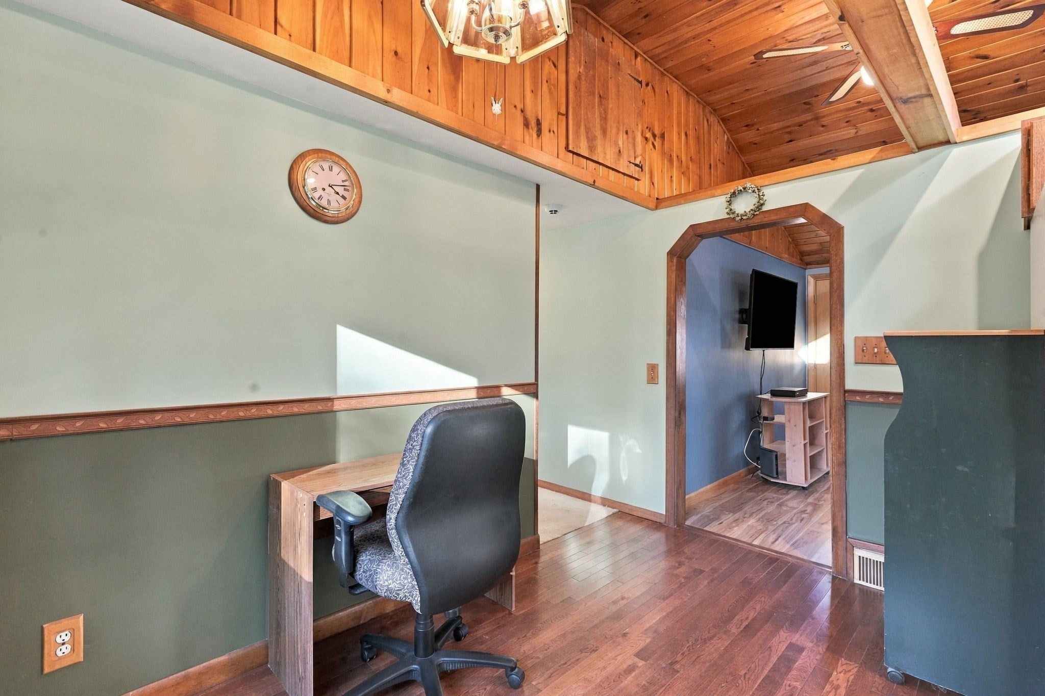 16 Clyde Ave, West Springfield, MA, 16 Clyde Ave, West Springfield, MA Photo #13
