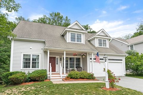 Photo of 17 Hepatica Drive #17, North Andover, MA 01845 (MLS # 73540992)
