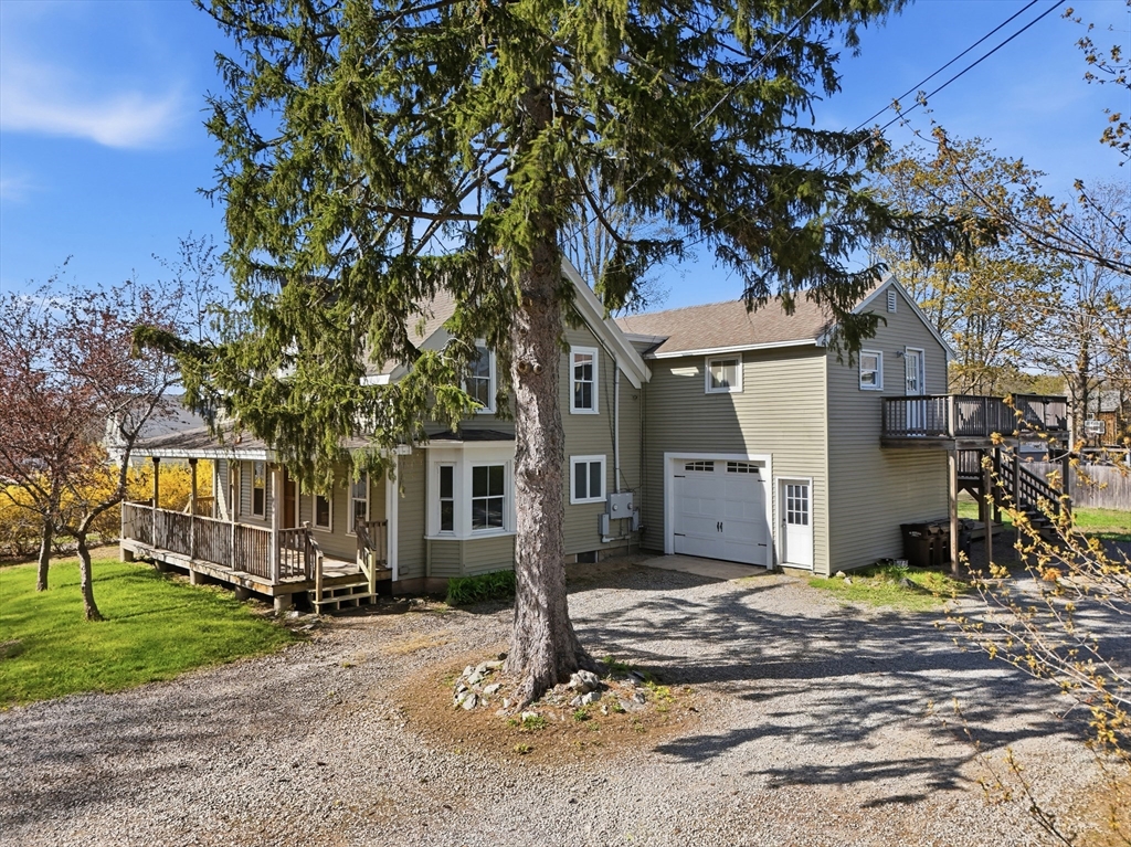 27 Central St